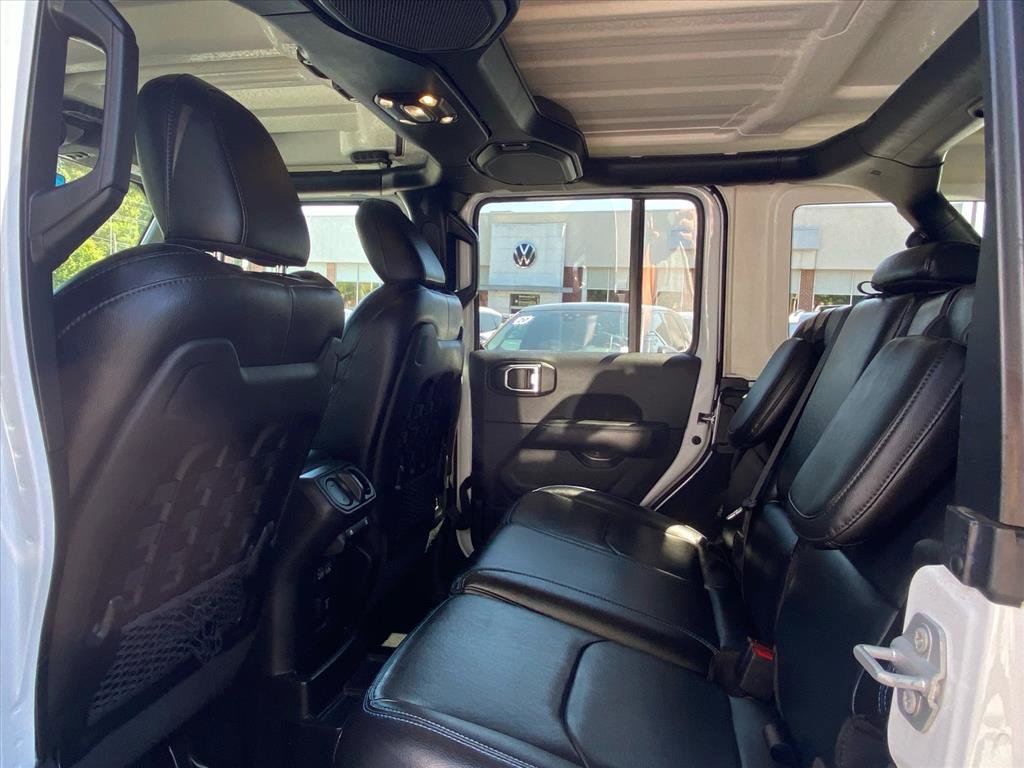Used 2023 Jeep Wrangler Unlimited Rubicon 4xe w/ Cold Weather Group AWD/4WD image 22