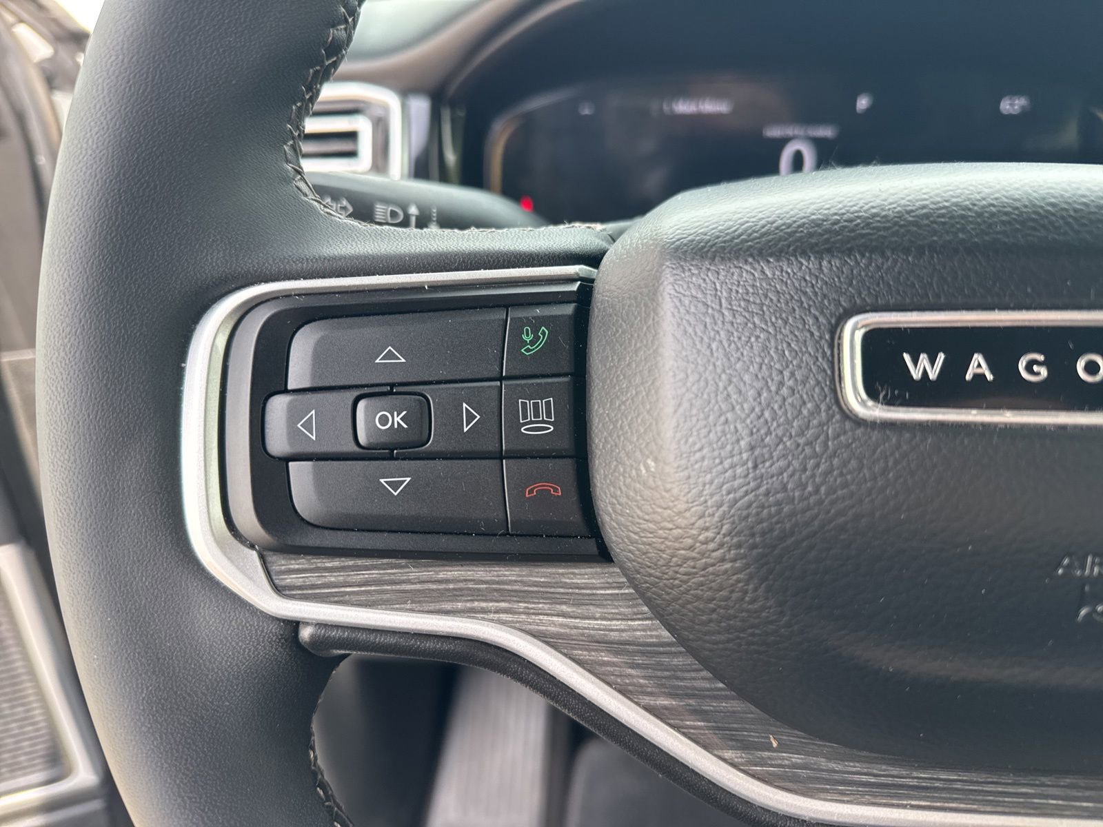 Used 2022 Jeep Wagoneer Series II w/ Premium Group I AWD/4WD image 25