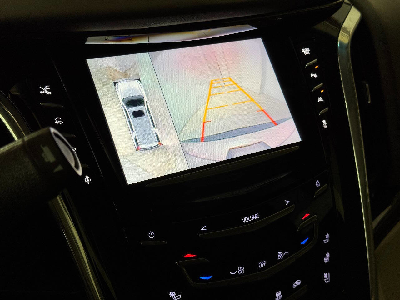 Used 2016 Cadillac Escalade ESV Premium AWD/4WD image 57