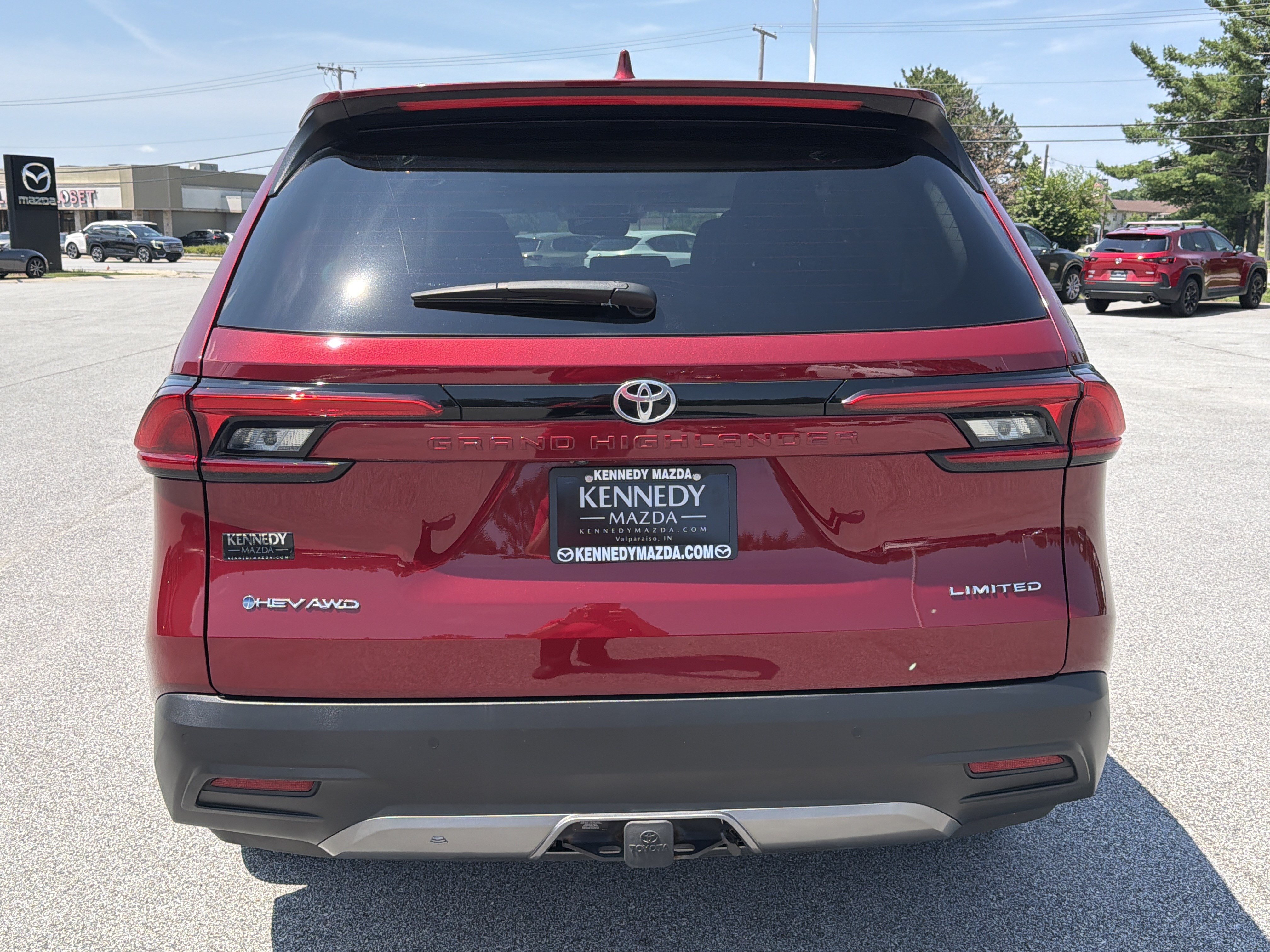 Used 2024 Toyota Grand Highlander AWD Hybrid image 4