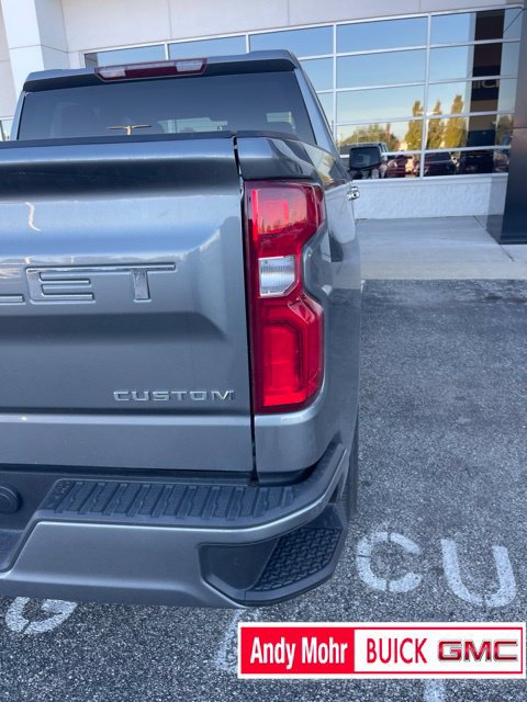 Used 2021 Chevrolet Silverado 1500 Custom AWD/4WD image 5