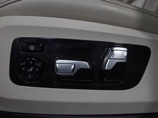 Used 2020 BMW X5 xDrive40i w/ M Sport Package image 30