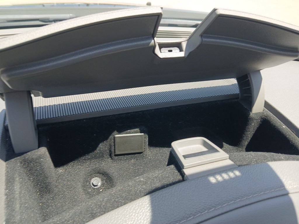 Used 2015 Buick Enclave Leather FWD image 30