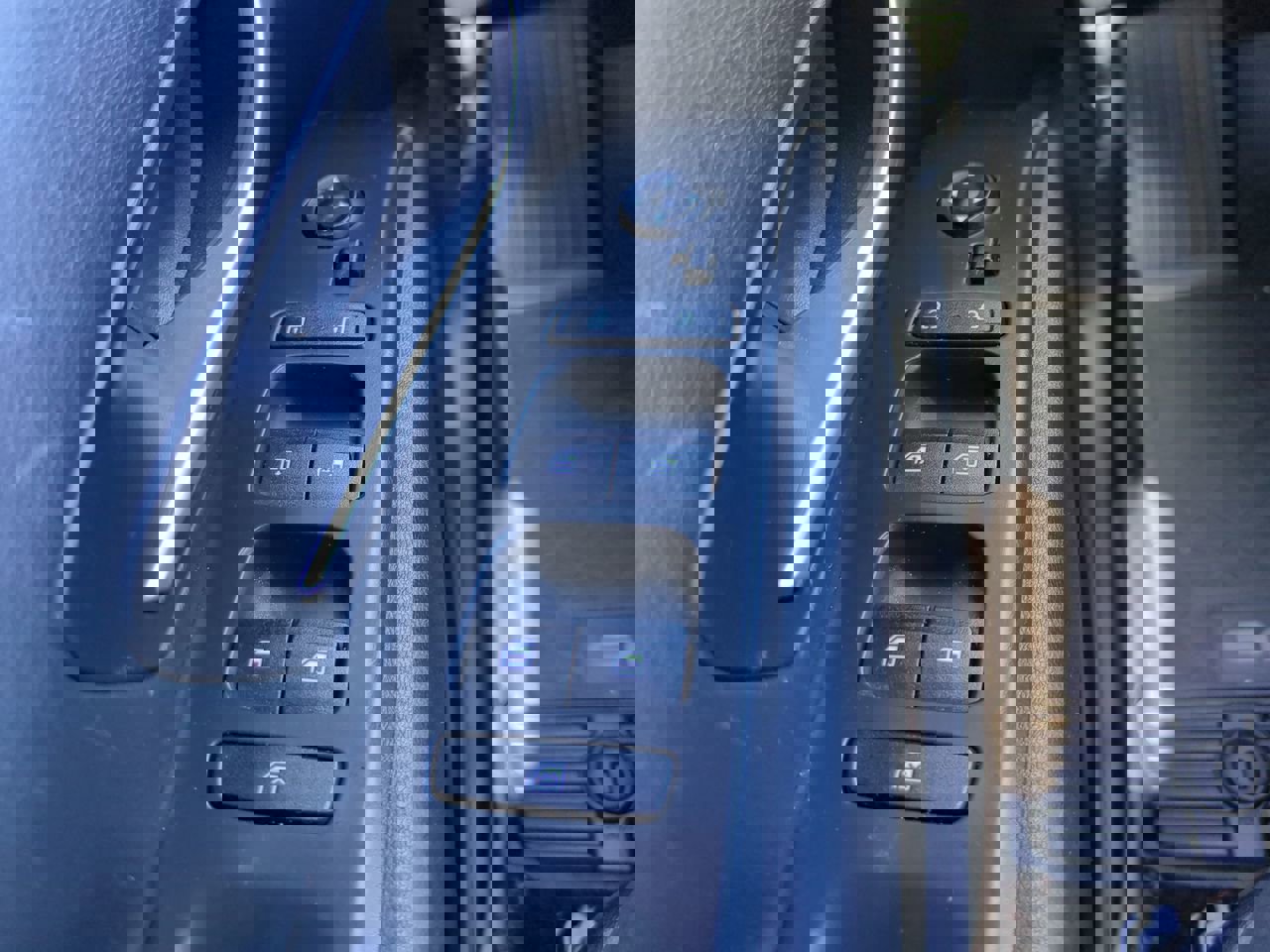 Used 2024 Hyundai Santa Cruz SEL w/ Activity Package image 25