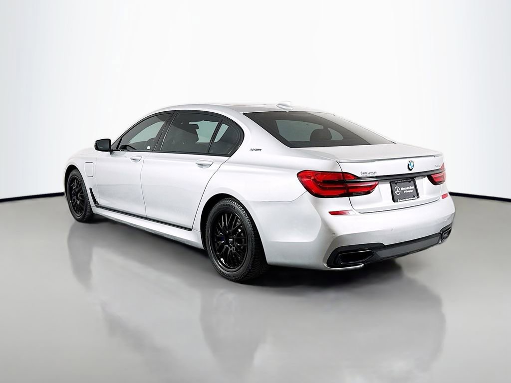 Used 2018 BMW 740e xDrive image 5