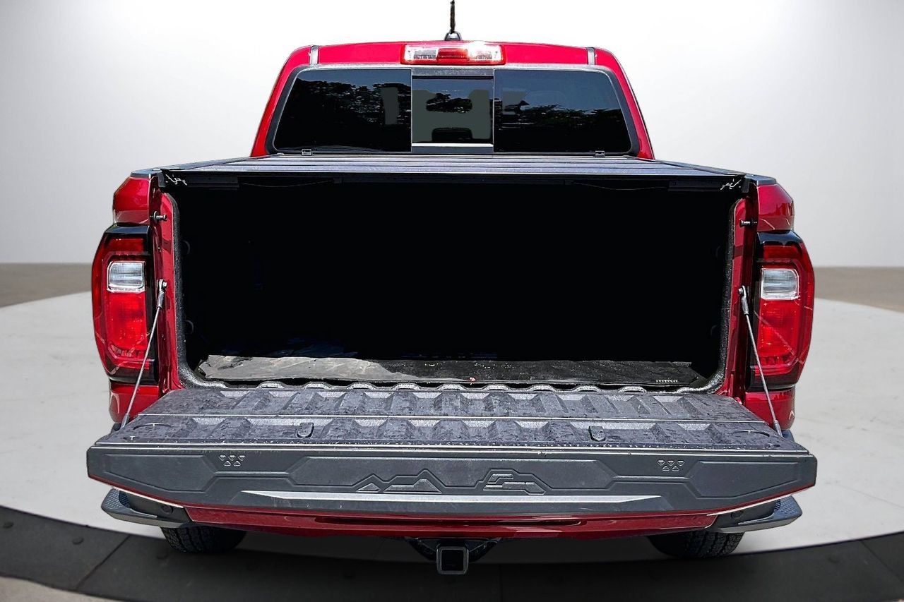 Used 2024 GMC Canyon AT4 w/ AT4 Premium Package AWD/4WD image 25
