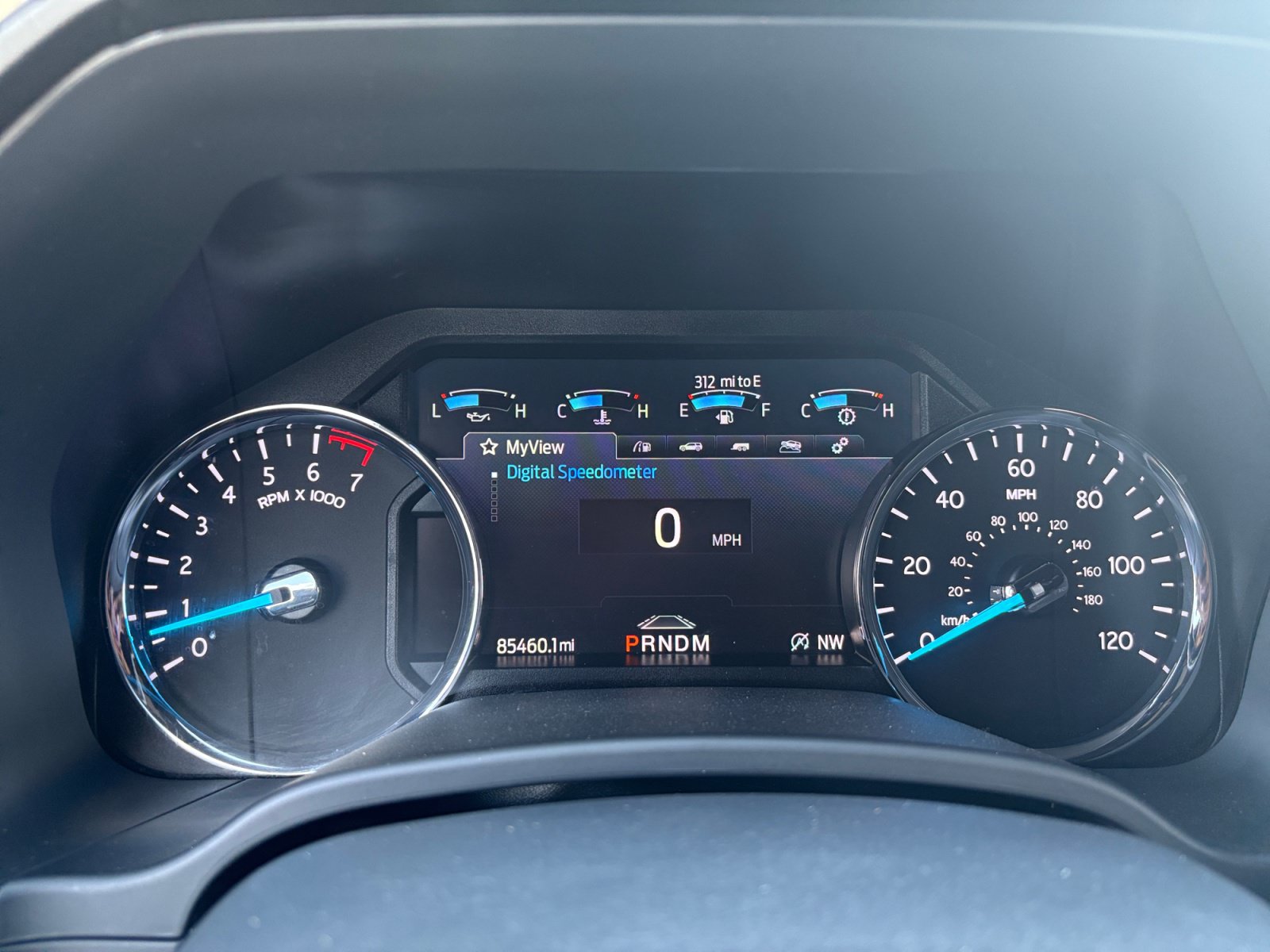 Used 2021 Ford Expedition Max Limited RWD image 2