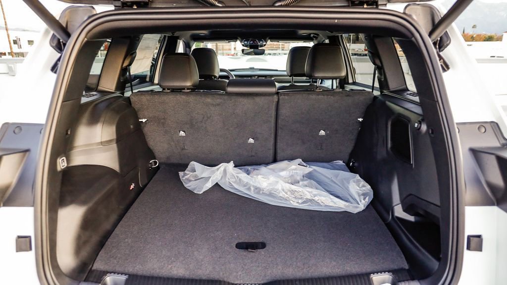 New 2026 Jeep Cherokee Limited image 31