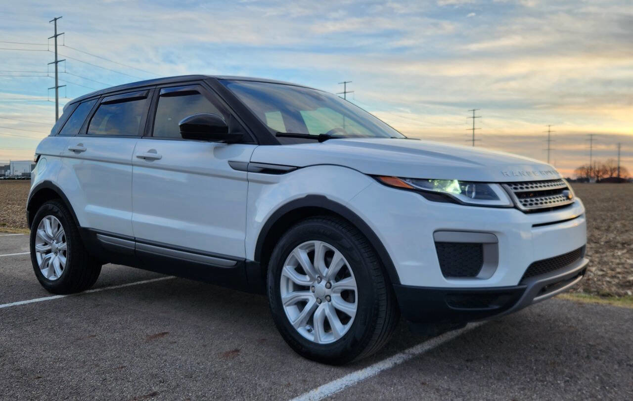 Used 2017 Land Rover Range Rover Evoque SE image 6