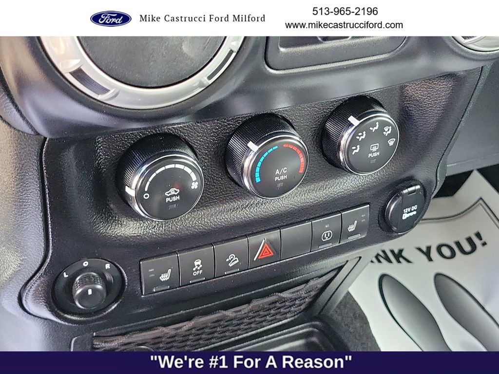 Used 2017 Jeep Wrangler Unlimited Rubicon AWD/4WD image 19