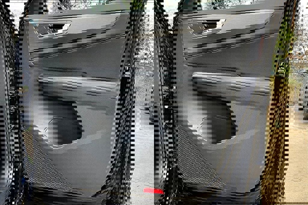 New 2025 Volkswagen Atlas Cross Sport SE image 27