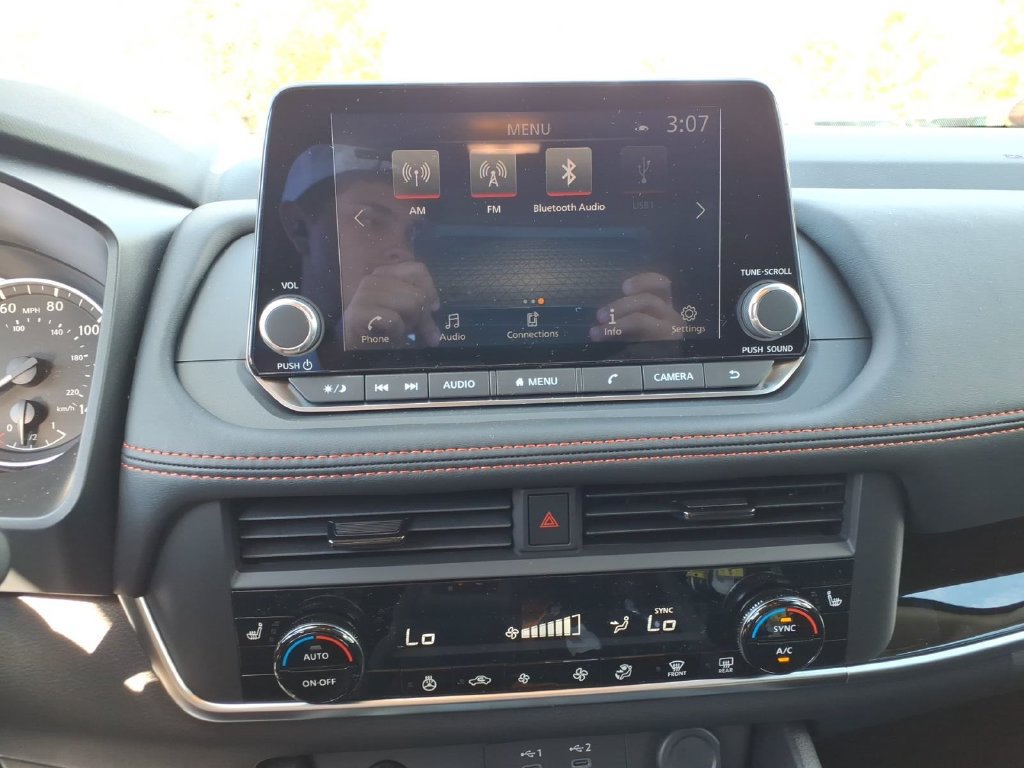 New 2027 Nissan Rogue SV w/ Rock Creek Premium Package AWD/4WD image 30