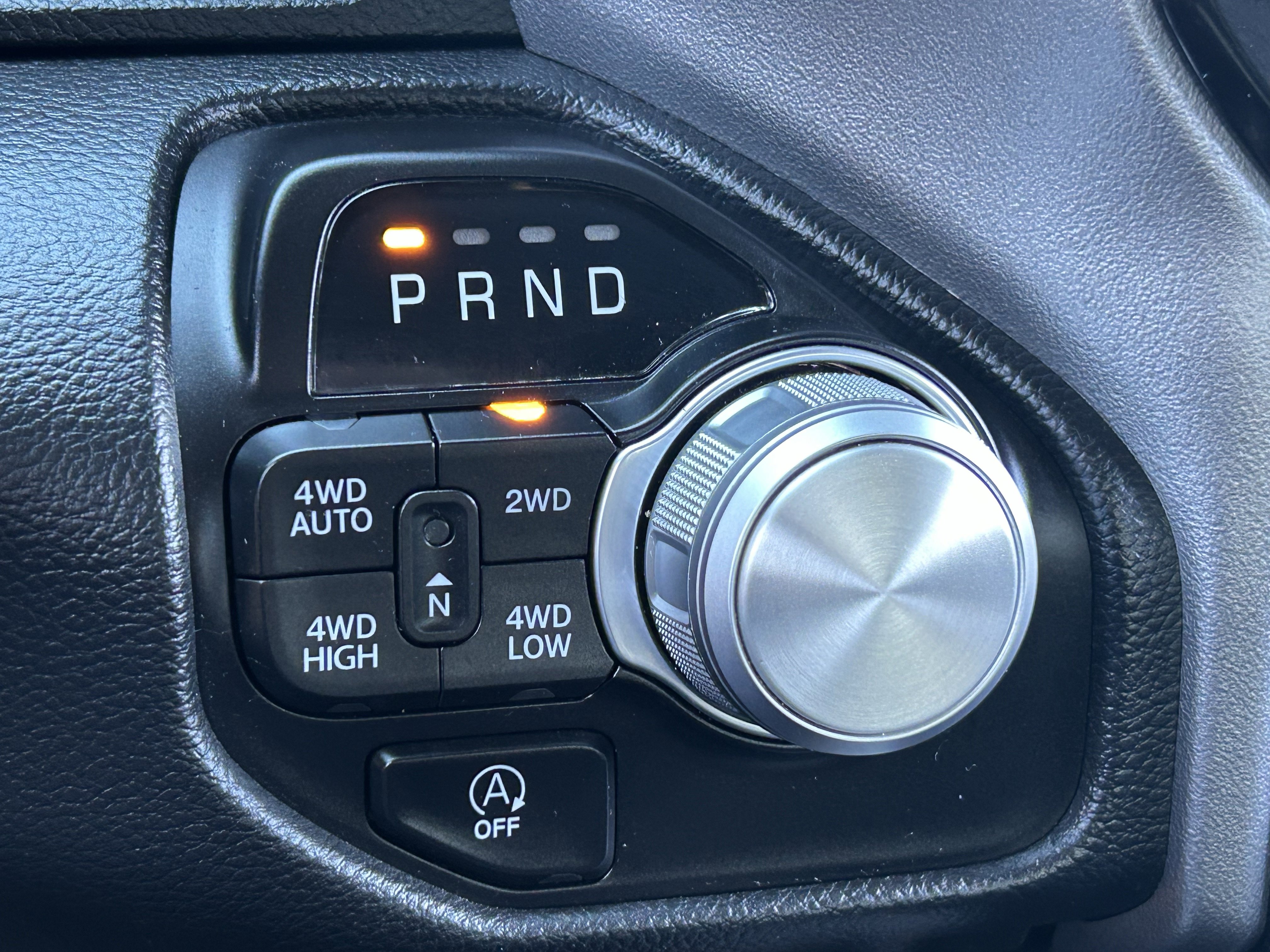 Certified 2023 RAM 1500 Laramie image 25