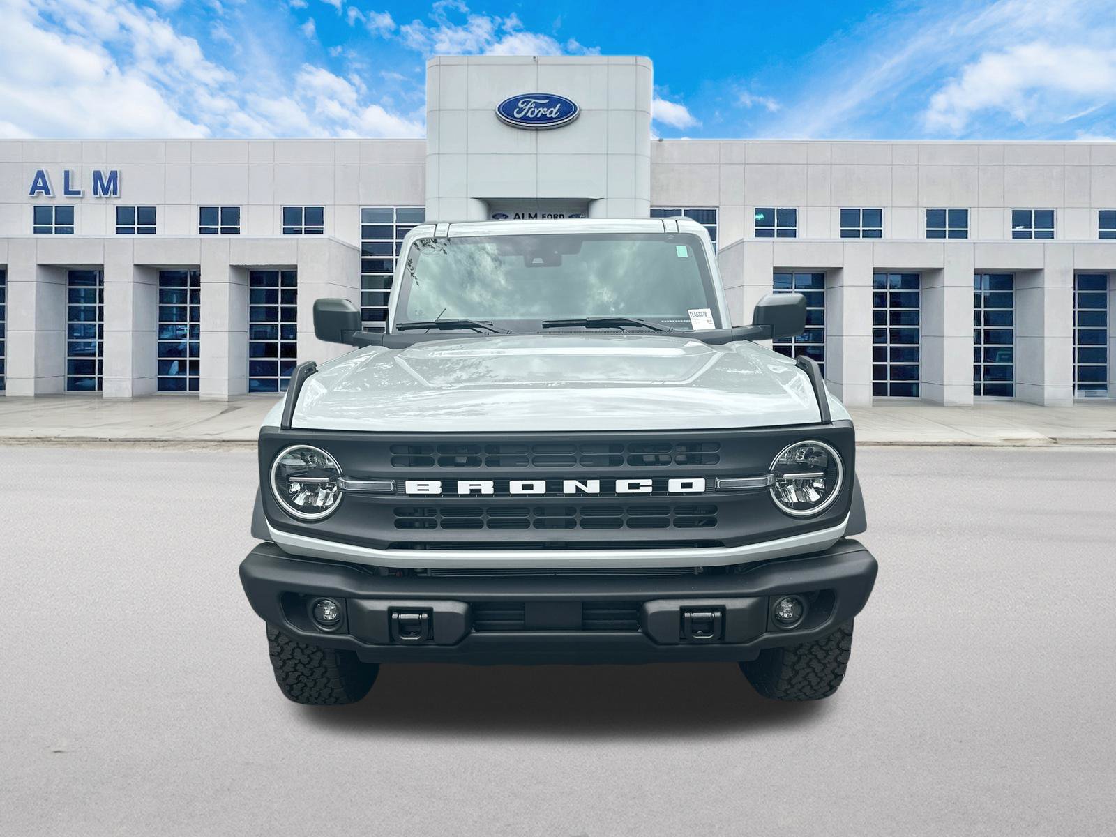 New 2026 Ford Bronco Big Bend w/ Black Diamond Package AWD/4WD image 2