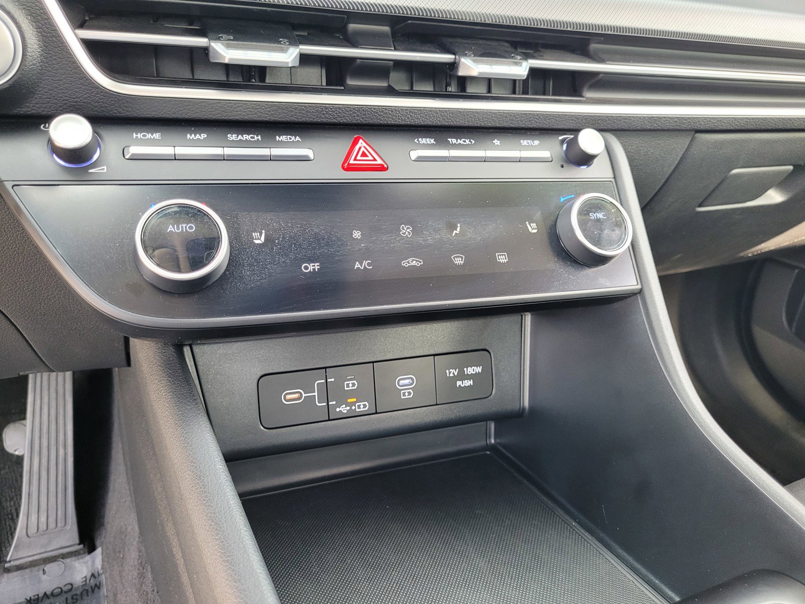 Used 2025 Hyundai Sonata SEL image 19