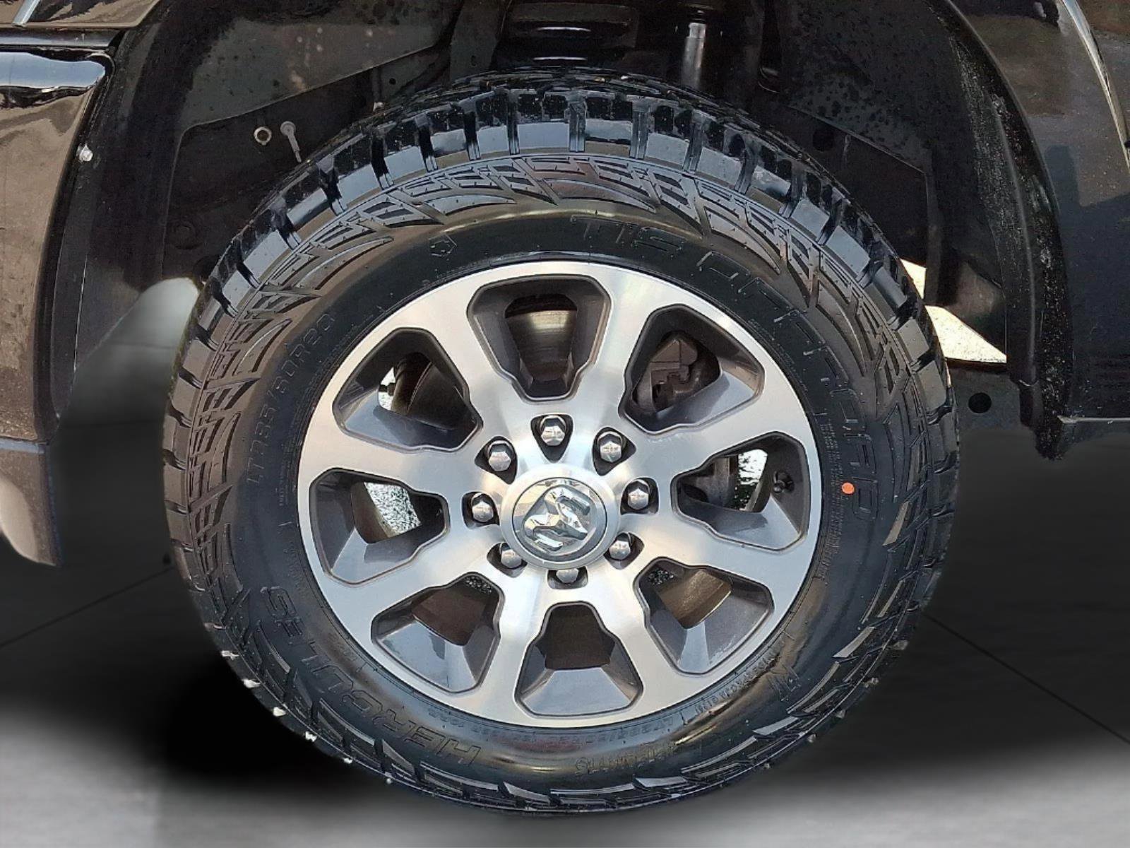 Used 2024 RAM 2500 Limited w/ Safety Group AWD/4WD image 32