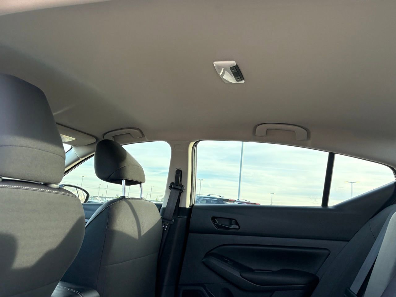 Used 2025 Nissan Altima 2.5 S image 34