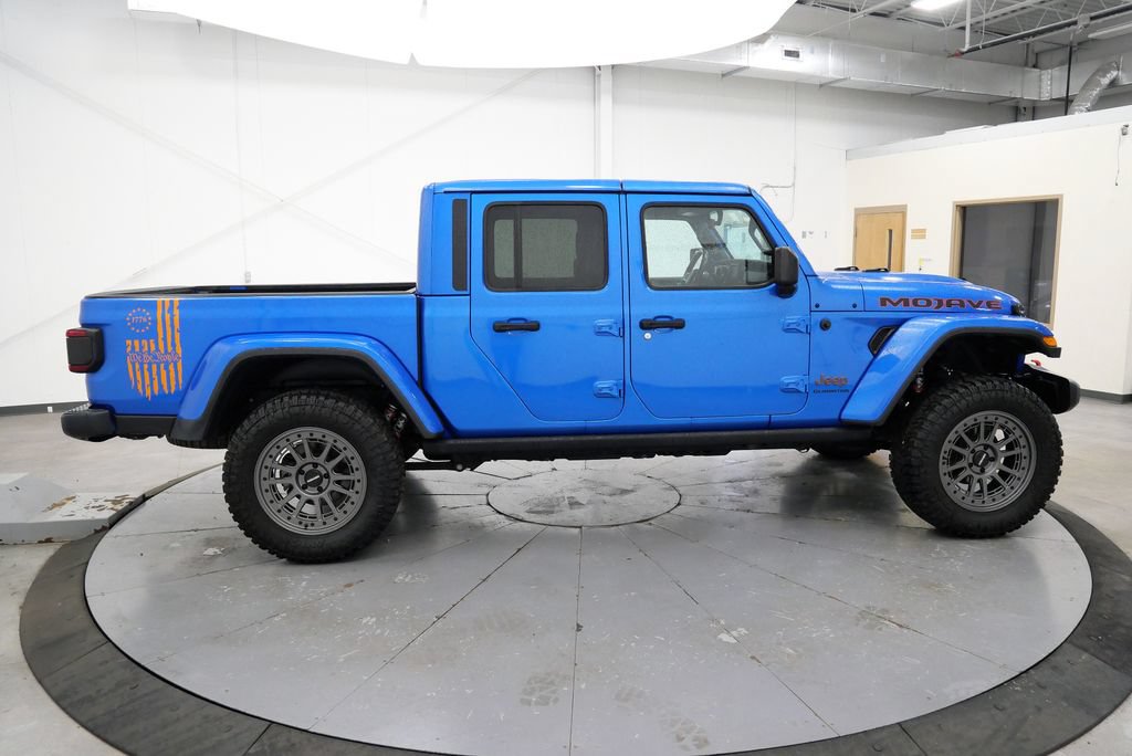 Used 2021 Jeep Gladiator Mojave AWD/4WD image 8