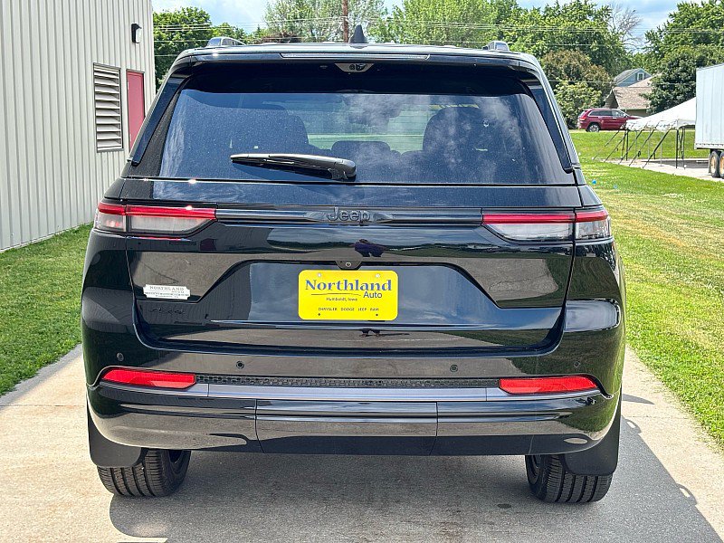 New 2026 Jeep Grand Cherokee Limited AWD/4WD image 5