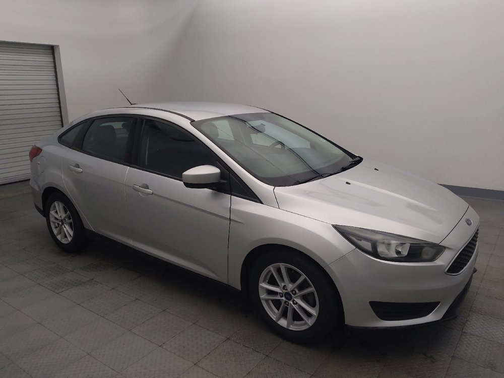 Used 2018 Ford Focus SE FWD image 11