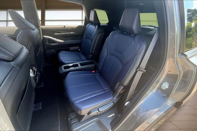 Used 2026 INFINITI QX60 Sport w/ Dark Cargo Package image 26
