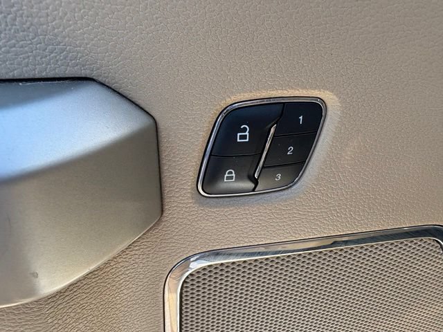 Used 2017 Ford F150 Lariat AWD/4WD image 14
