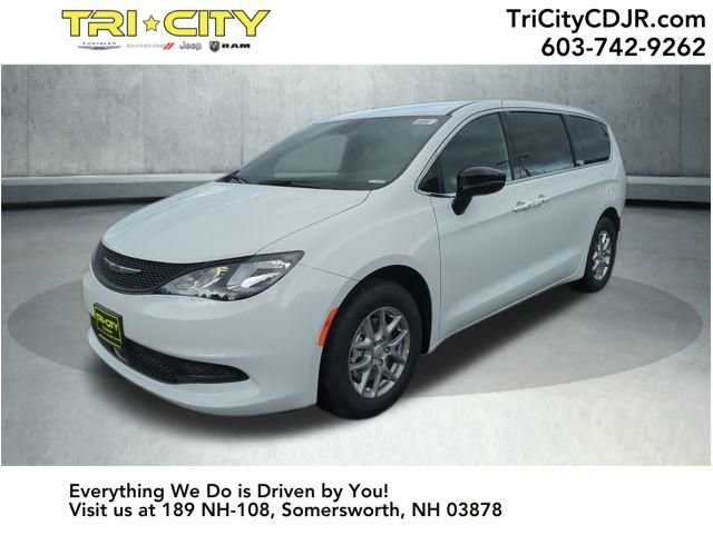 New 2026 Chrysler Voyager LX image 1