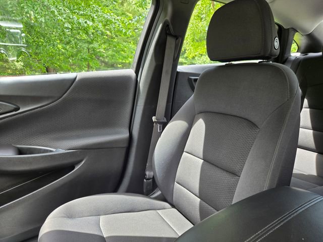 Used 2022 Chevrolet Malibu LT FWD image 24