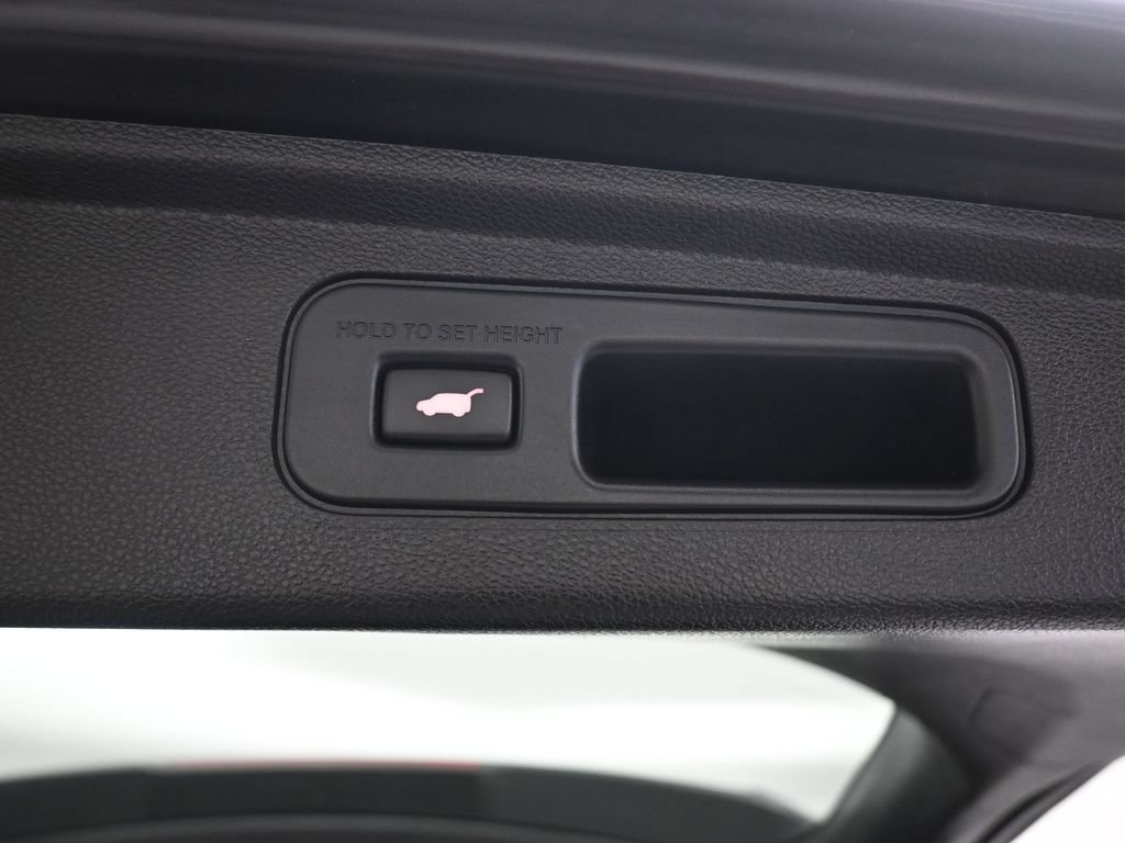Used 2023 Honda Odyssey Touring image 65