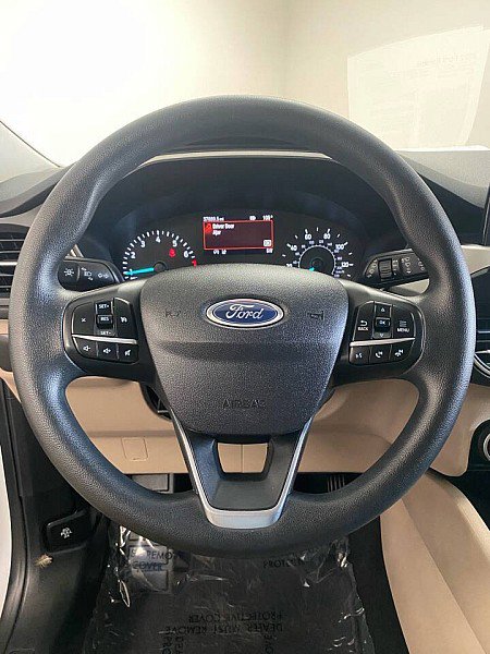 Used 2022 Ford Escape SE image 22