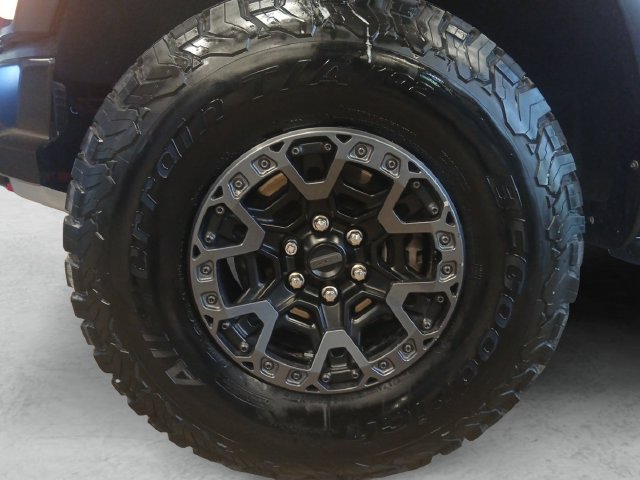 Used 2025 Ford F150 Raptor w/ Equipment Group 803A Raptor R AWD/4WD image 24