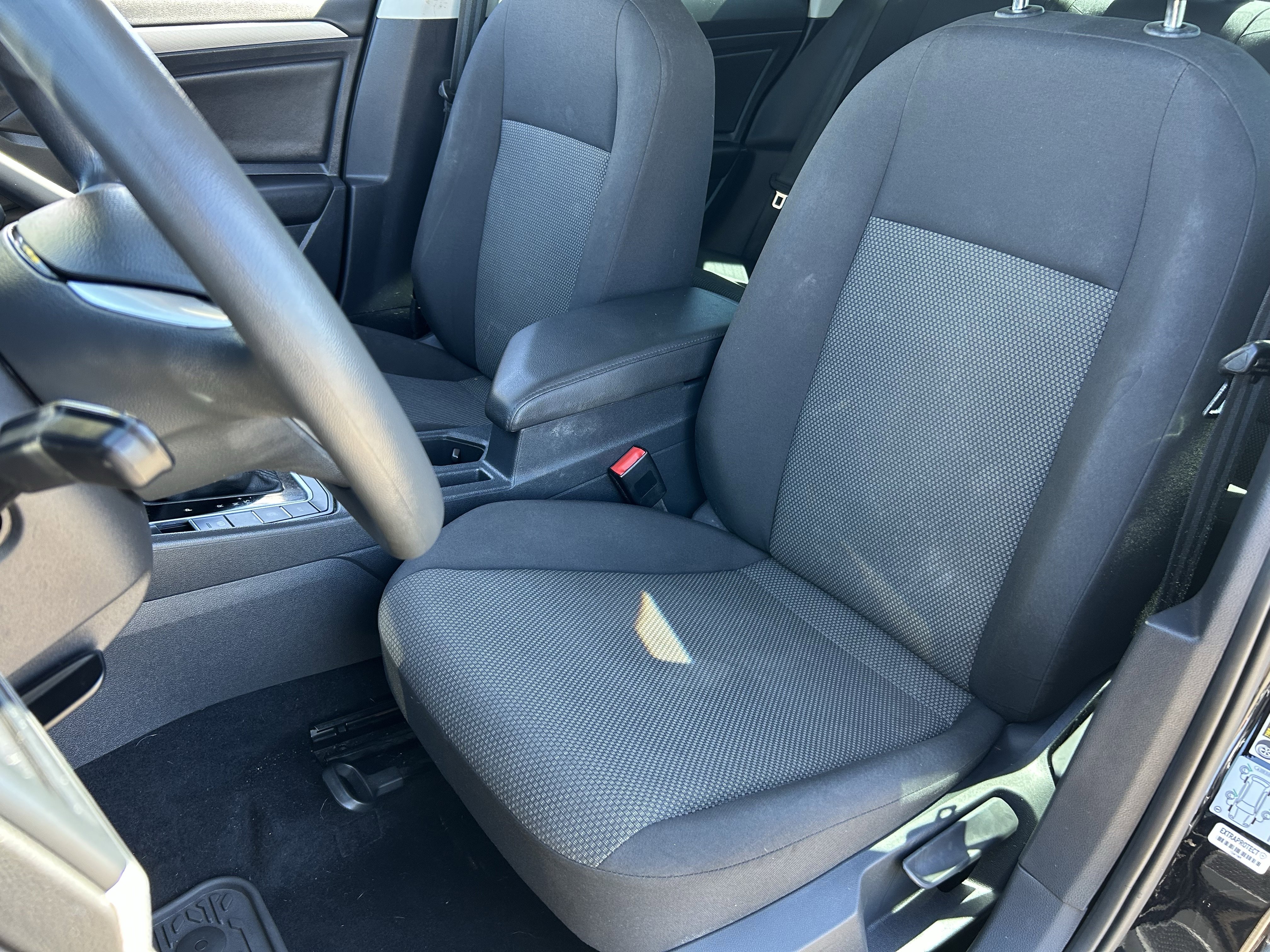 Used 2021 Volkswagen Jetta S w/ Driver Assistance Package image 19