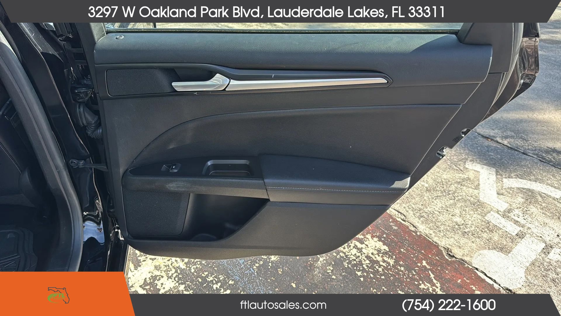 Used 2017 Ford Fusion Titanium image 24