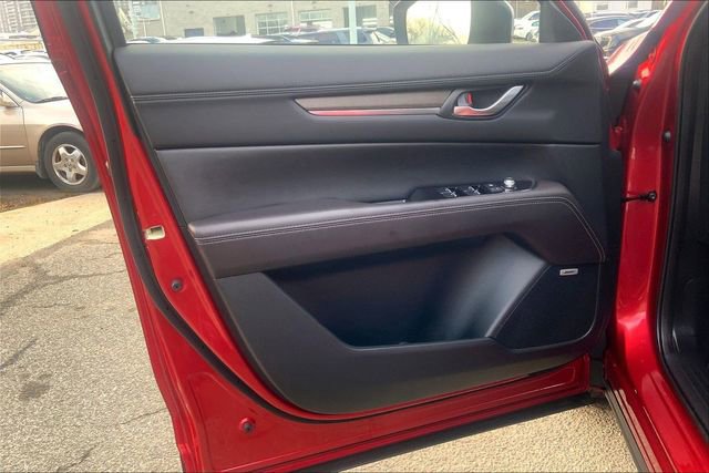 Used 2024 MAZDA CX-5 Signature image 18