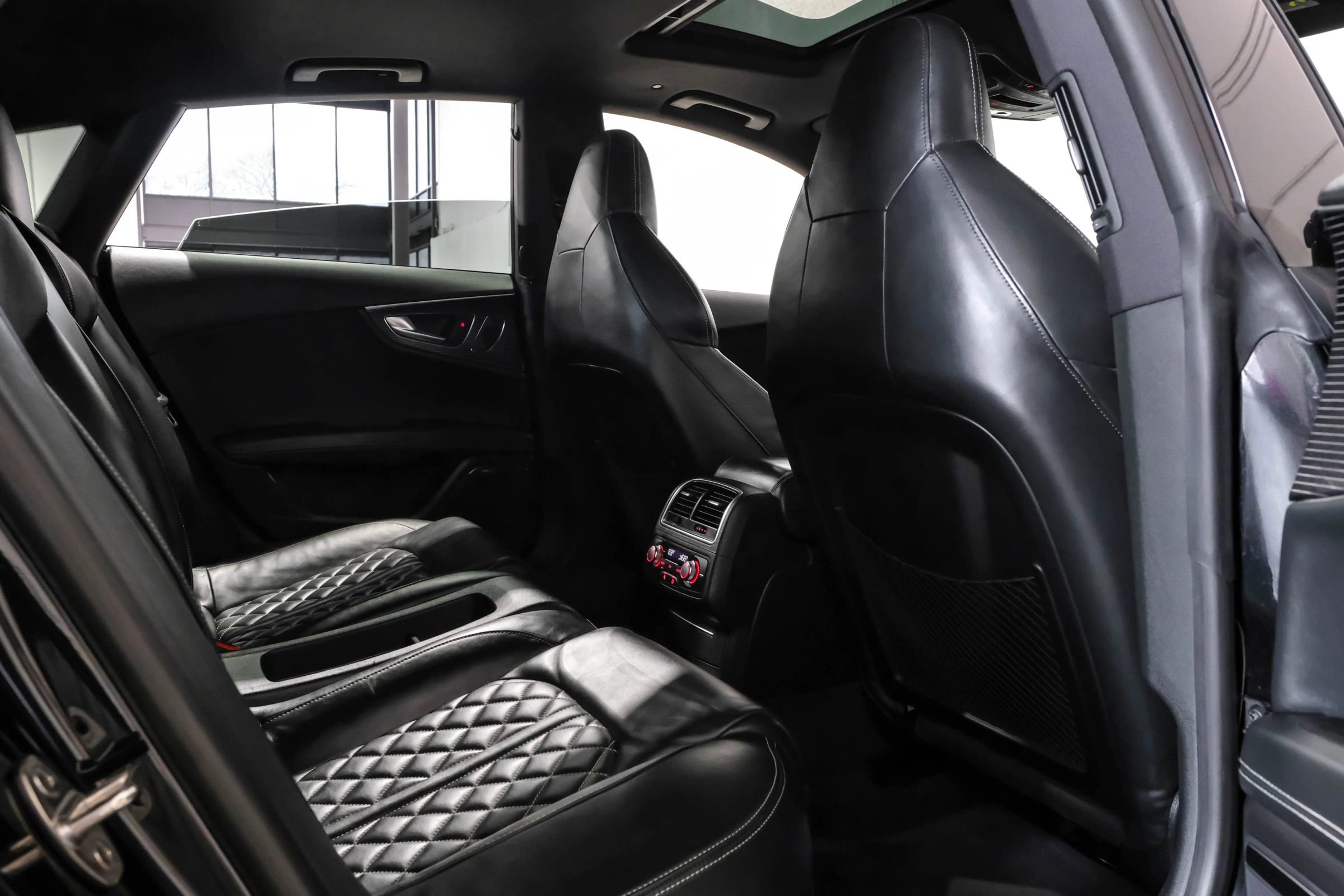 Used 2015 Audi S7 Prestige w/ Black Optic Package image 46