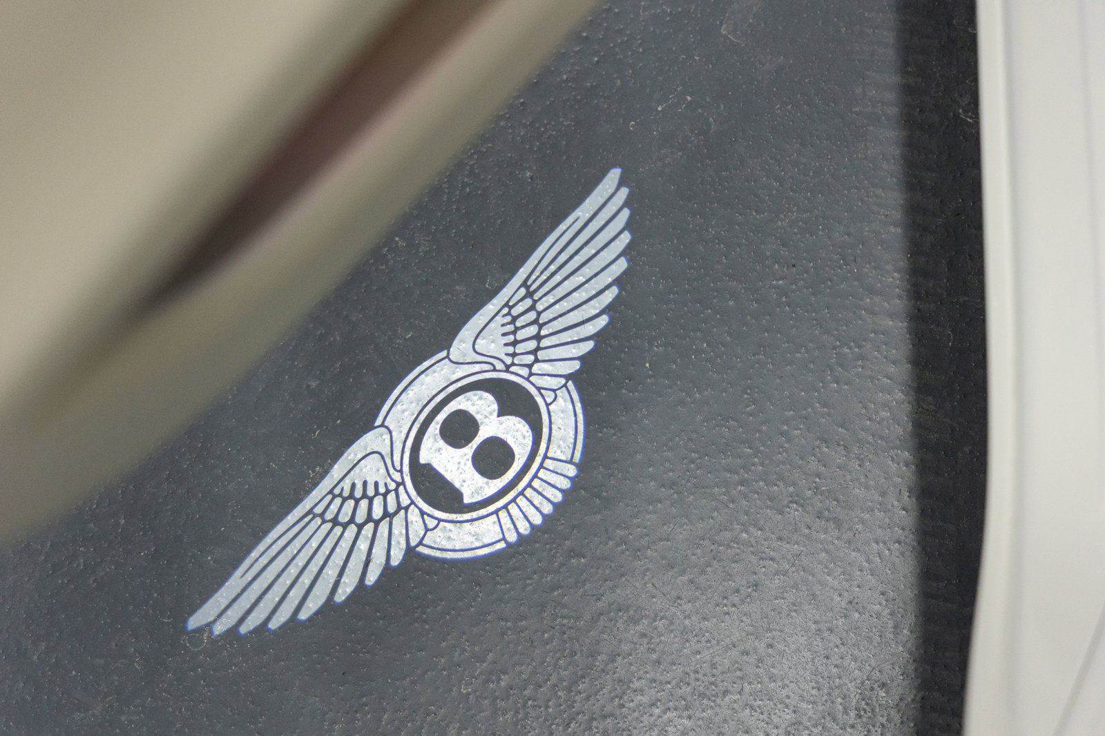 Certified 2026 Bentley Flying Spur Plug-In Hybrid image 27