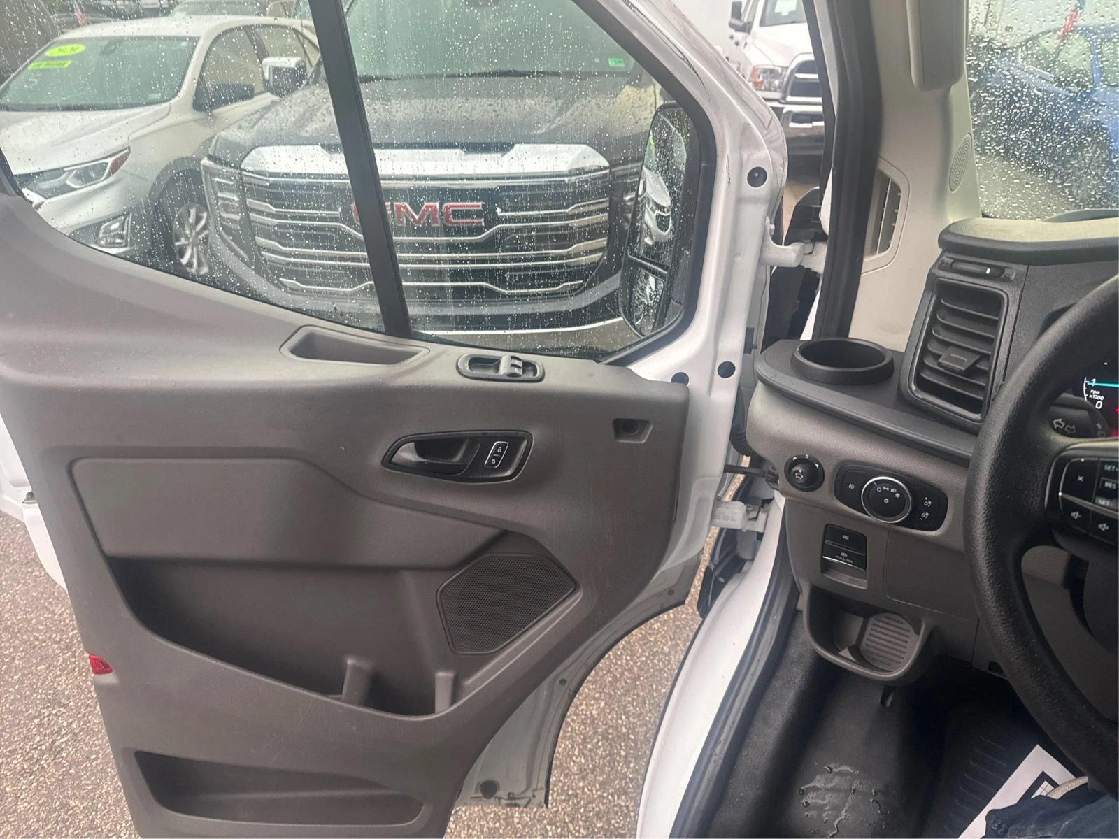 Used 2023 Ford Transit 250 Low Roof w/ Exterior Upgrade Package RWD image 20