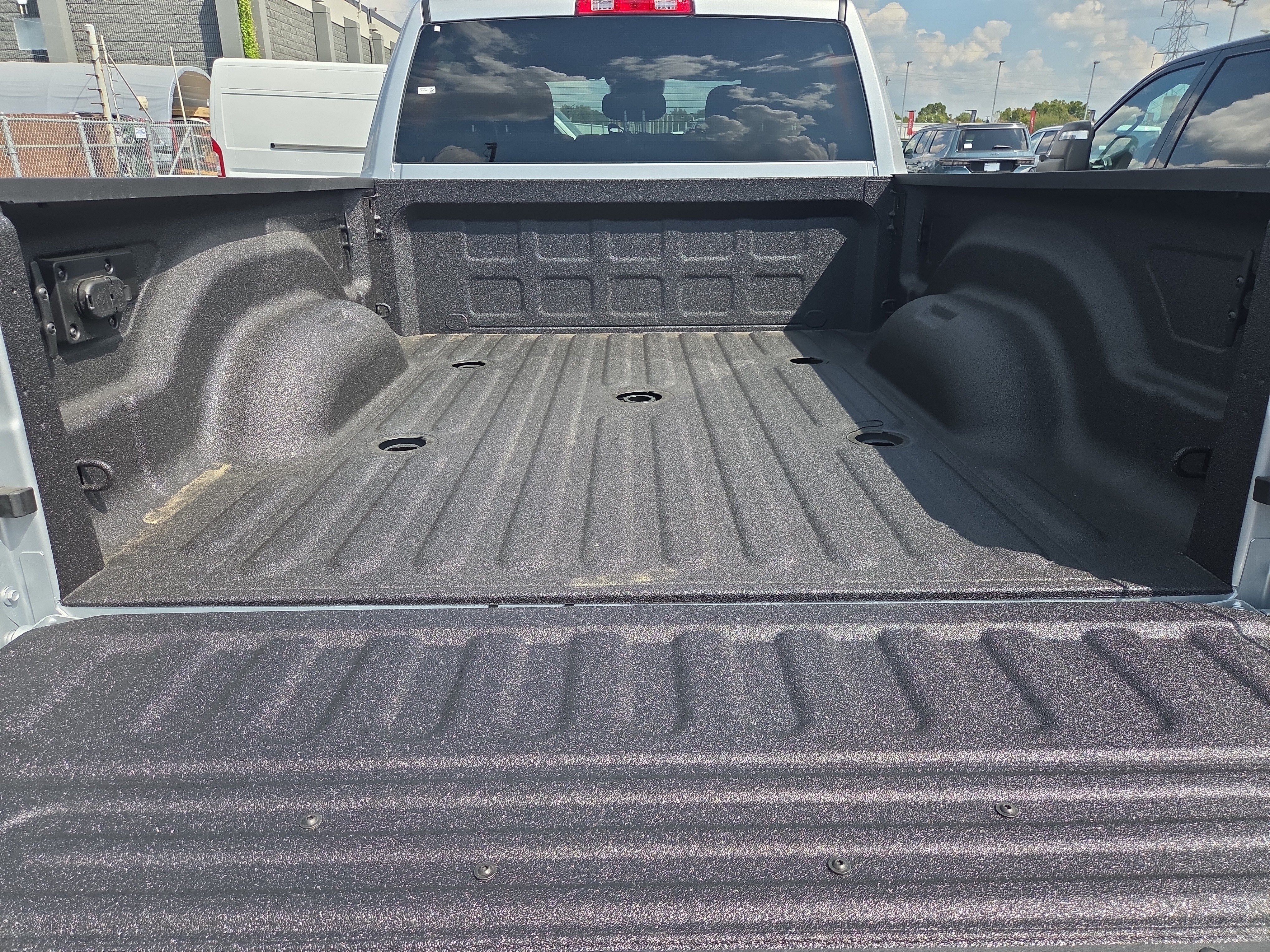 New 2027 RAM 2500 Big Horn AWD/4WD image 8
