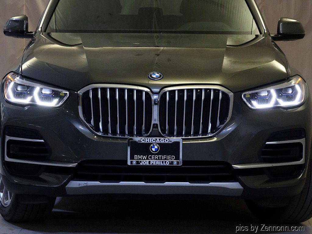 Certified 2023 BMW X5 xDrive45e w/ Executive Package image 6