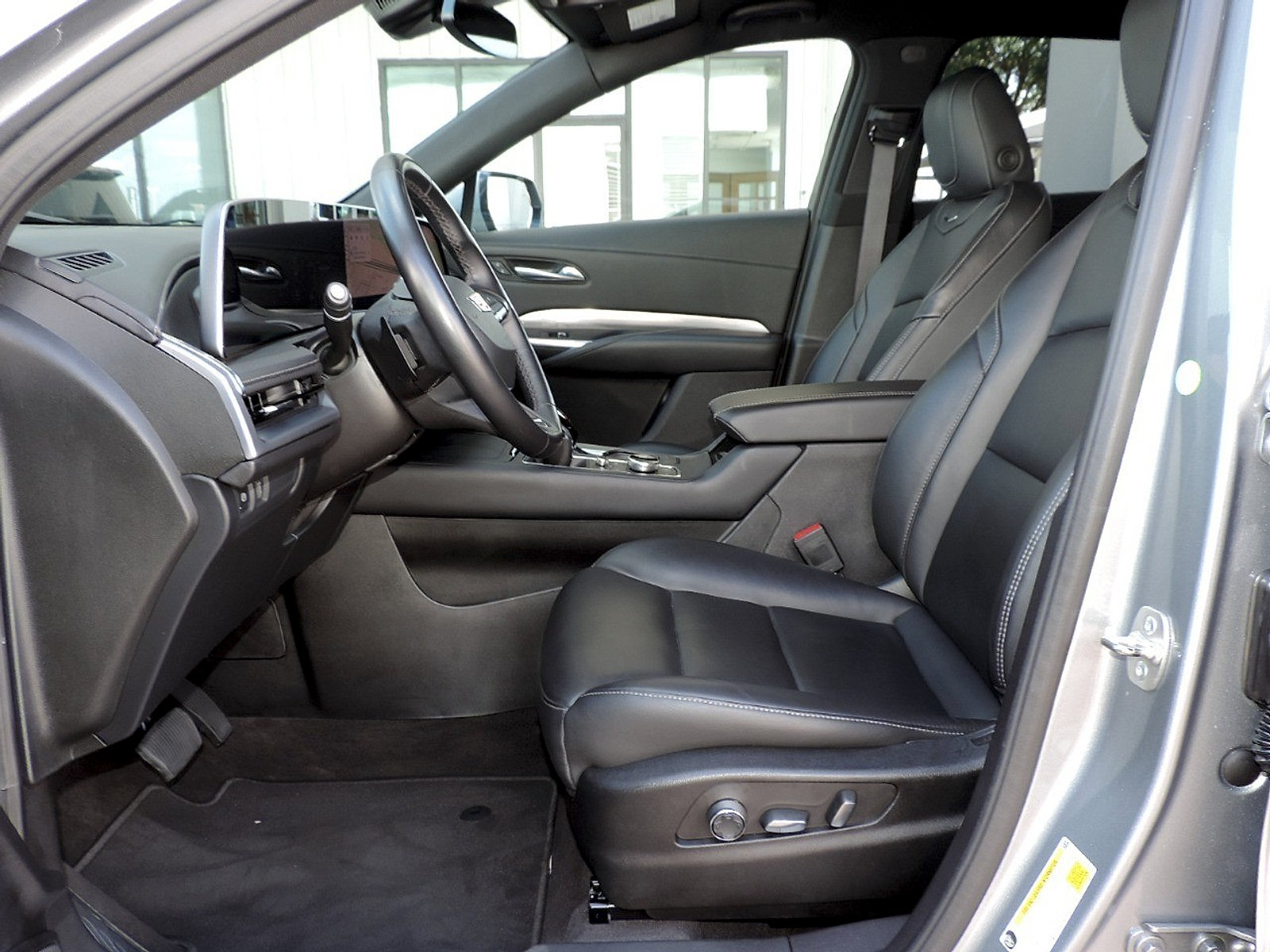 Certified 2025 Cadillac XT4 Premium Luxury FWD image 14