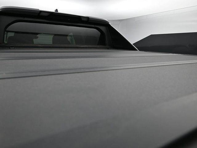New 2026 Chevrolet Silverado EV LT AWD/4WD image 12