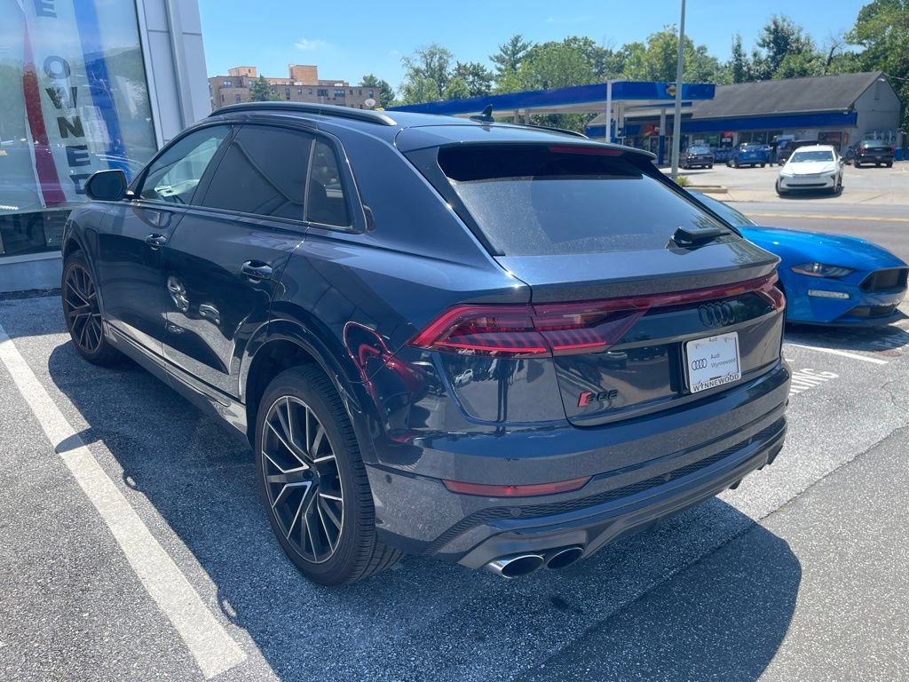 Used 2023 Audi SQ8 Prestige AWD/4WD image 2