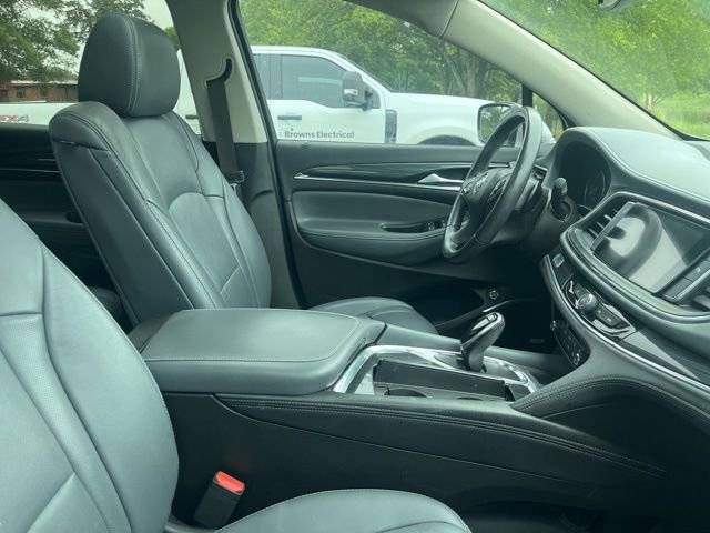 Used 2021 Buick Enclave Essence w/ Sound and Sites Package FWD image 11