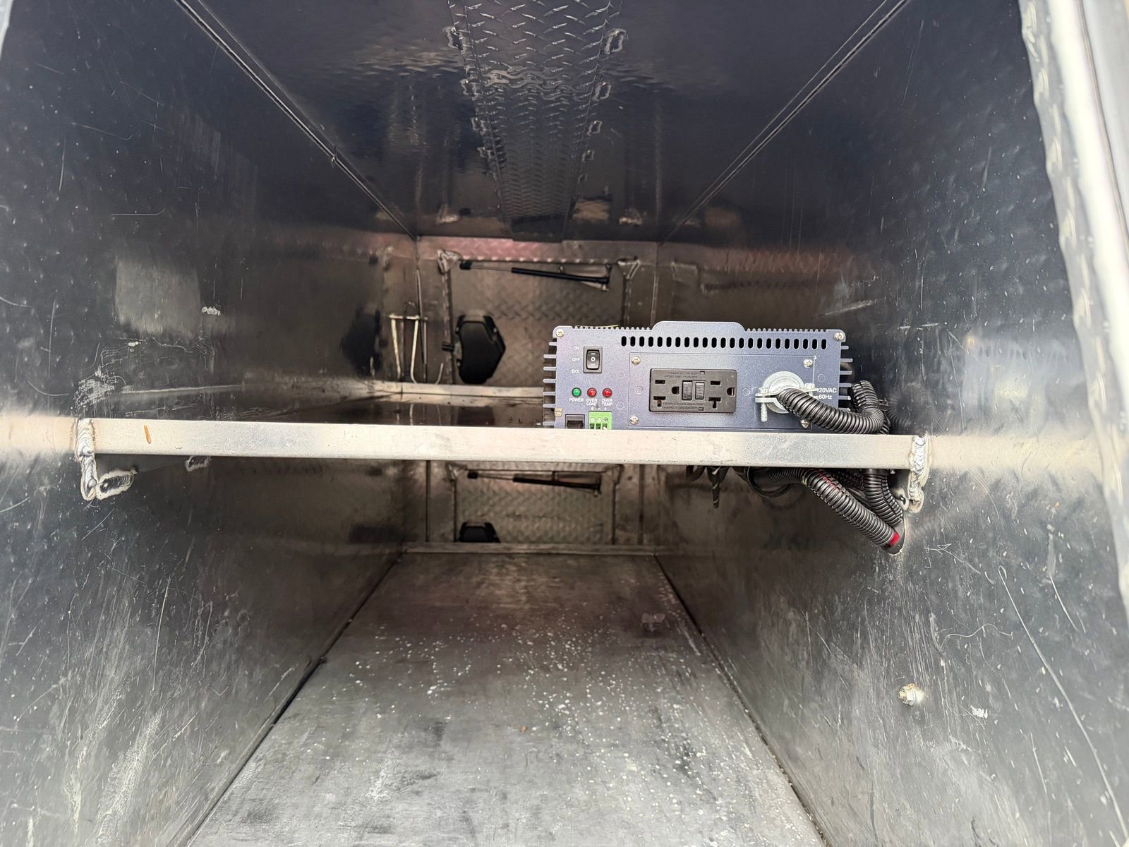 Used 2019 Ford F550 4x4 SuperCab Super Duty image 19