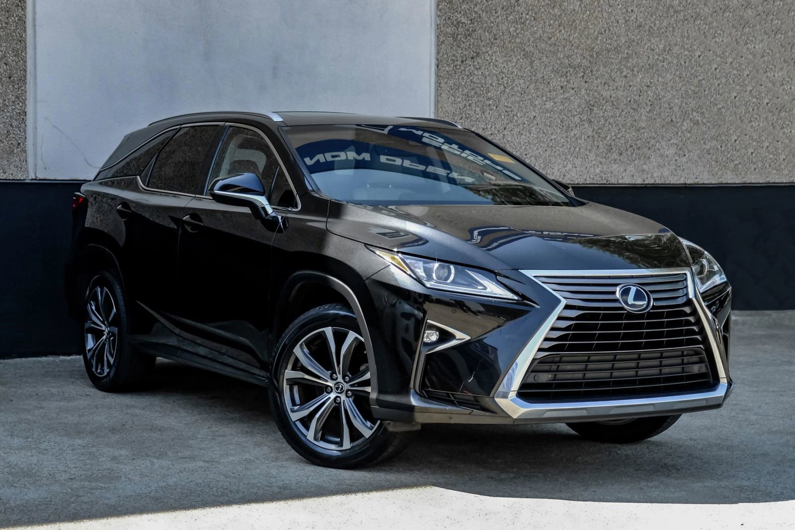 Used 2019 Lexus RX 350L FWD image 6