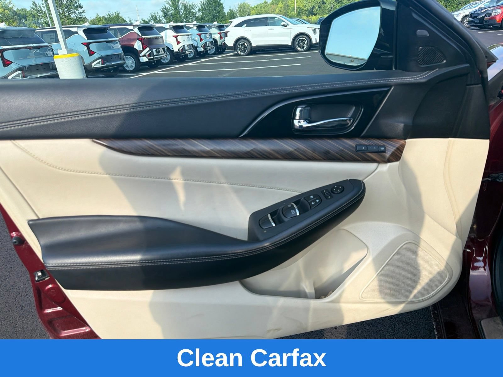 Used 2016 Nissan Maxima Platinum FWD image 13