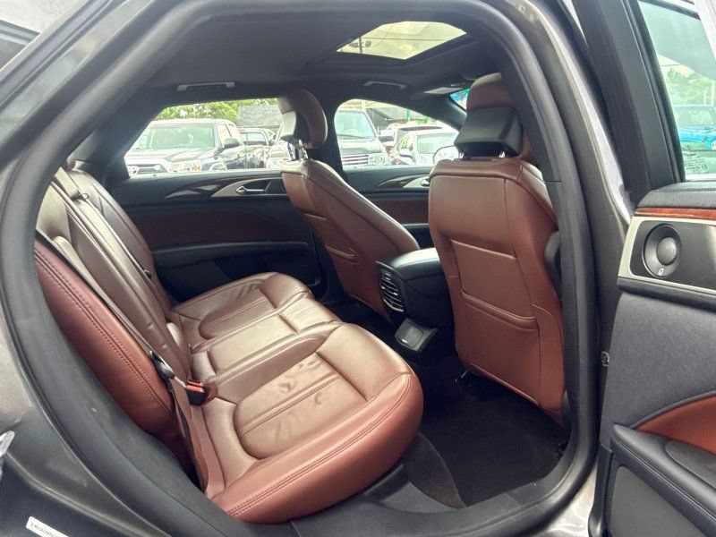 Used 2019 Lincoln MKZ Reserve AWD/4WD image 20