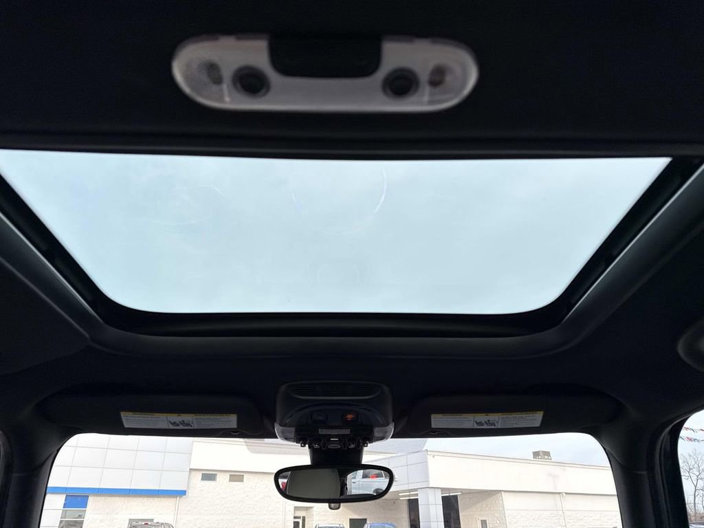 Used 2019 MINI Cooper S image 27