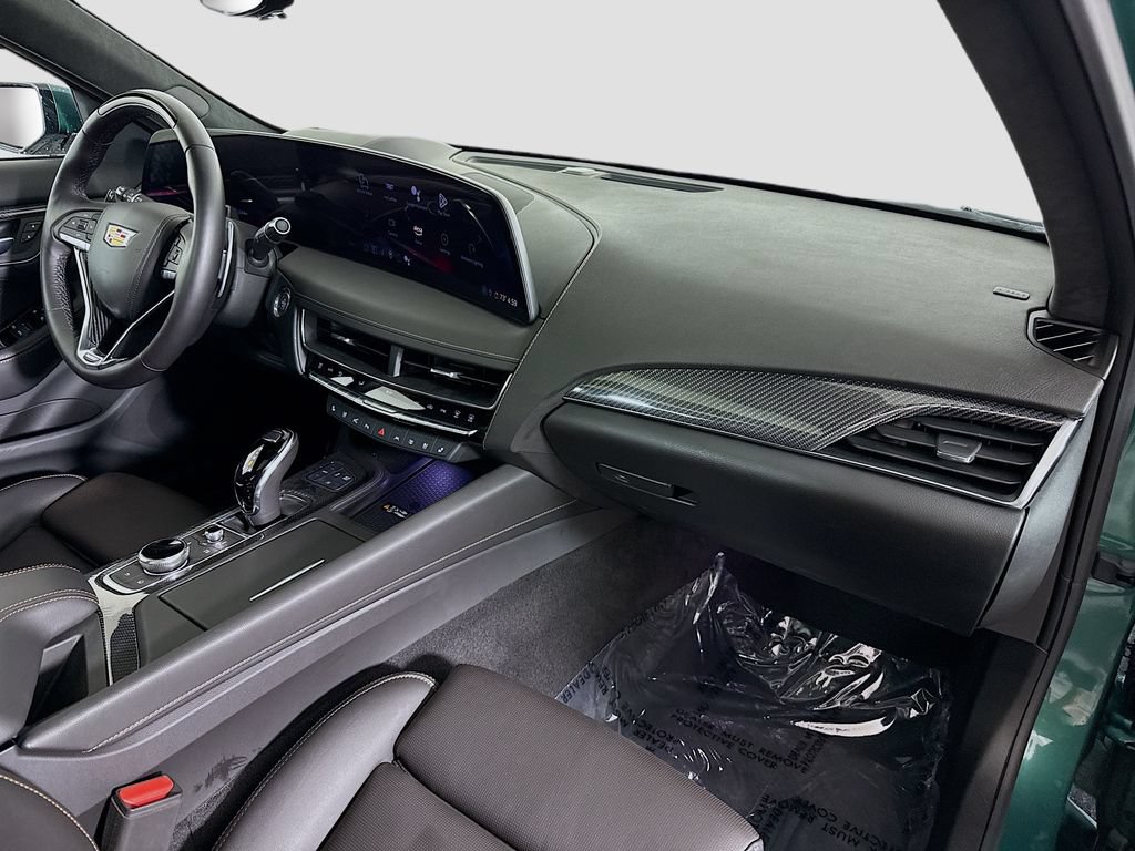 Certified 2025 Cadillac CT5 V RWD image 29