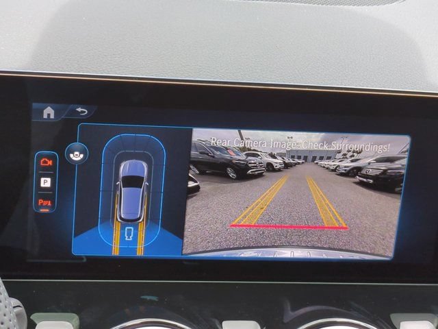 New 2026 Mercedes-Benz GLA 35 AMG 4MATIC image 21